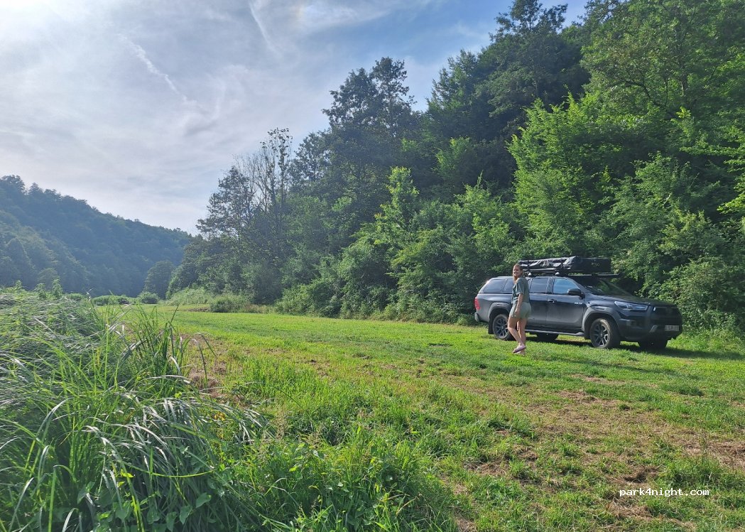 (47240) Gornji Nikšić - Unnamed Road — foto 4