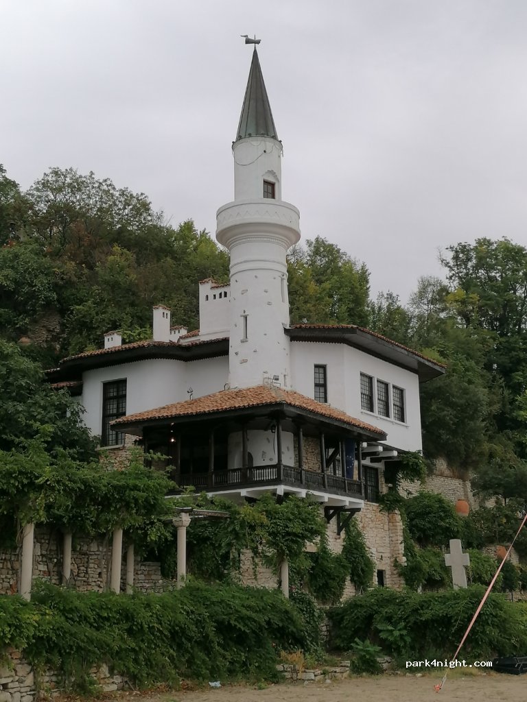 (9600) Balchik - улица „Възкресия Деветакова“ — foto 3