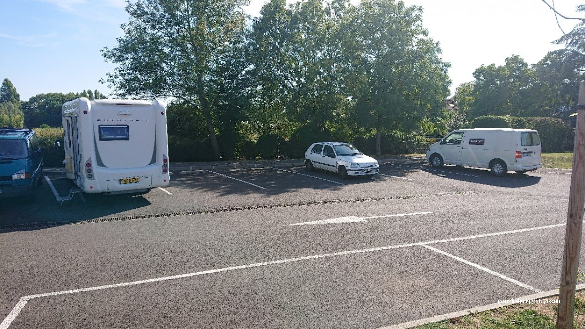 (16710) Saint-Yrieix-sur-Charente - 10 Rue du Plan d'Eau — foto