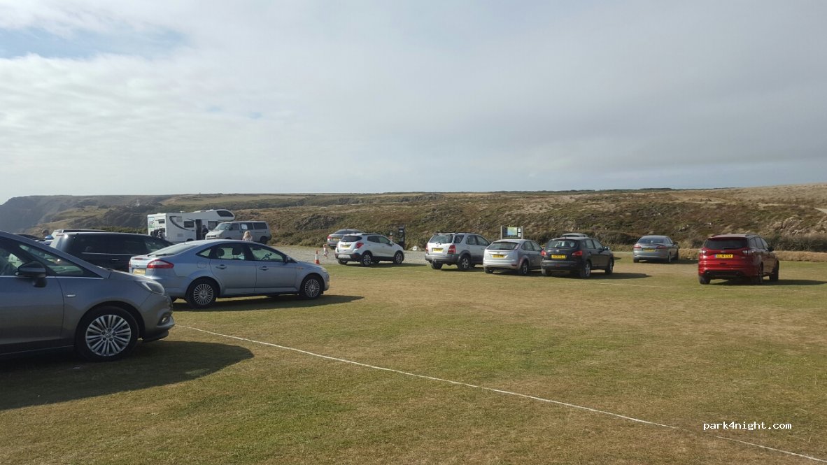(TR12) Mullion - South West Coast Path — foto
