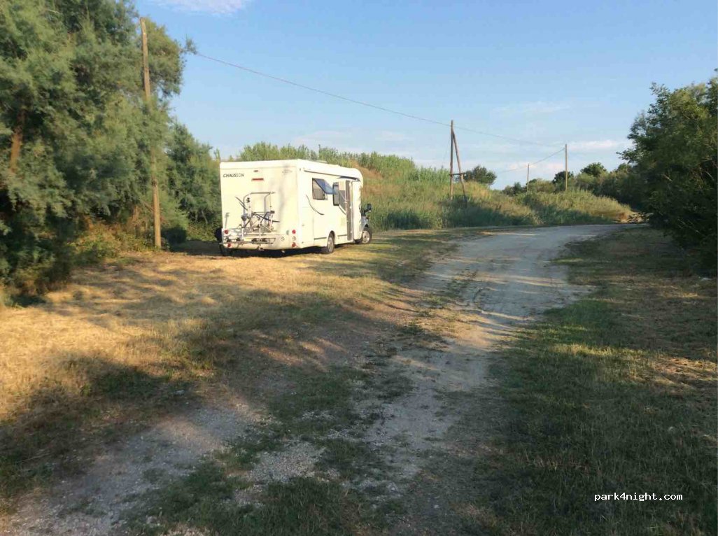 (45018) Porto Tolle - 2 Strada Provinciale 38 — foto 3