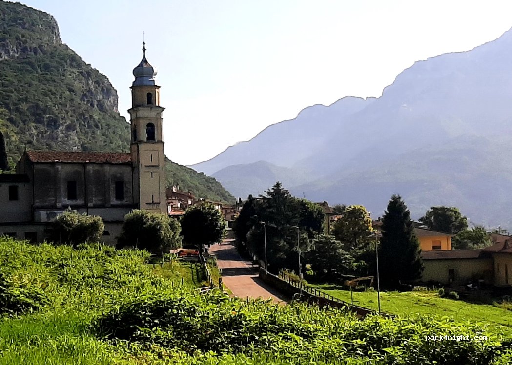 Piazzola di Sosta Camper — foto 4