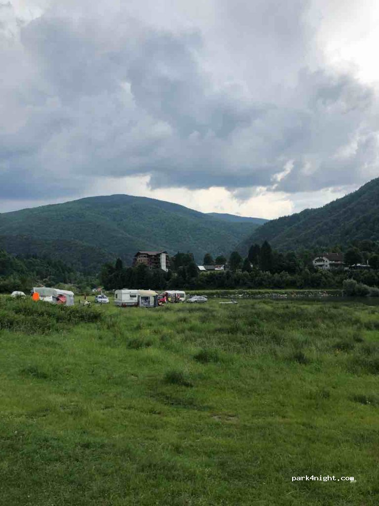(327439) Poiana Mărului - Unnamed Road — foto 3