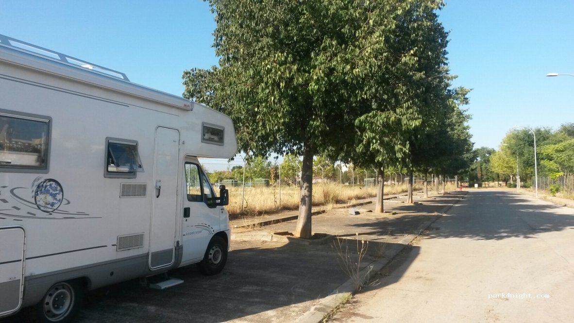 (13300) Valdepeñas - Calle Matías Sánchez-Carrasco Calabria — foto