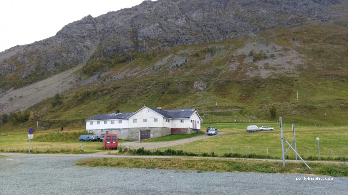 (9068) Lyngen - 7 Sekundær Fylkesveg 312 — foto 3