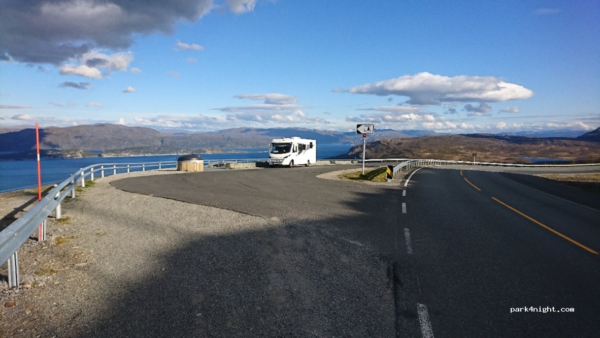 (9162) Kvænangen Municipality - 6 E6 — foto