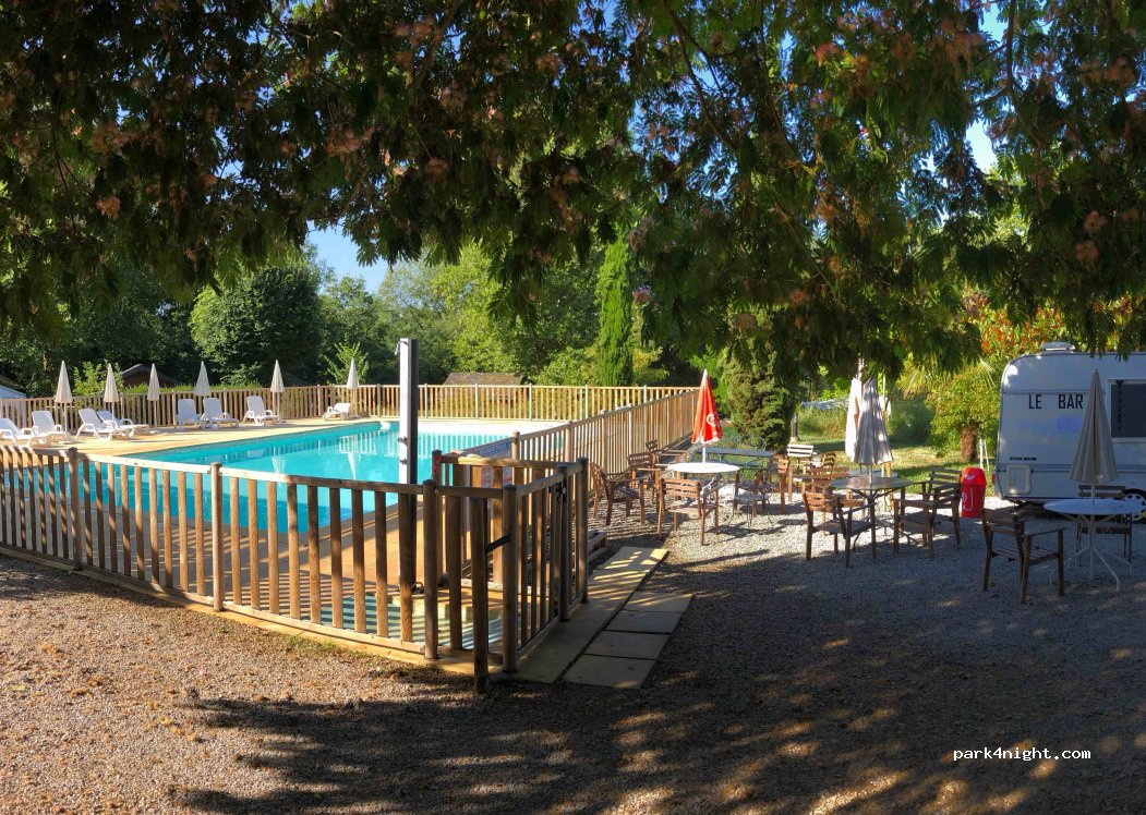 Camping Beau Rivage — foto