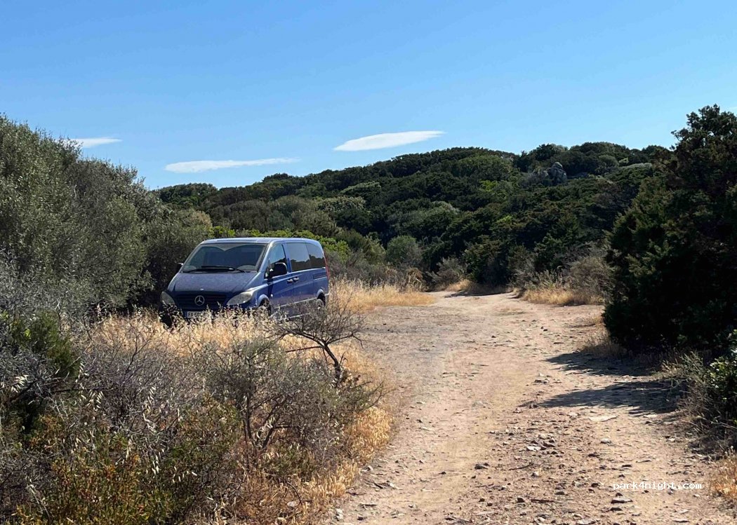 (20140) Porto Pollo - Unnamed Road — foto 2