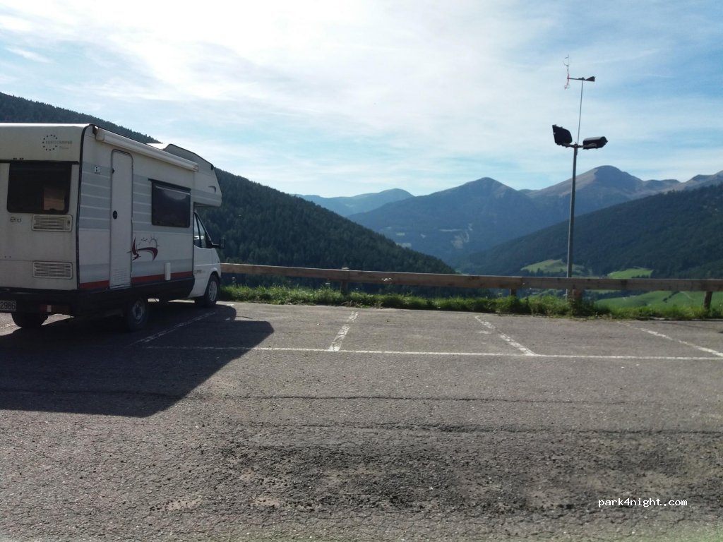 (39058) Sarntal-Reinstal (San Martino) - Via Campolasta 97 — foto 2