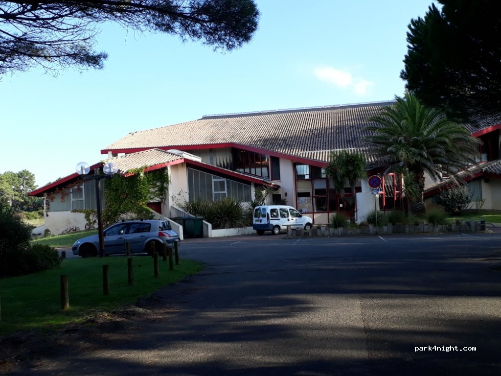 (40480) Vieux-Boucau-les-Bains - Avenue M-A Estrela — foto 3