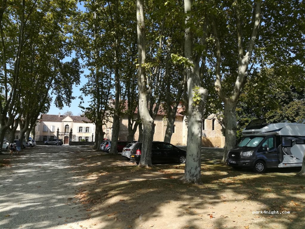 (32310) Valence-sur-Baïse - D142 — foto