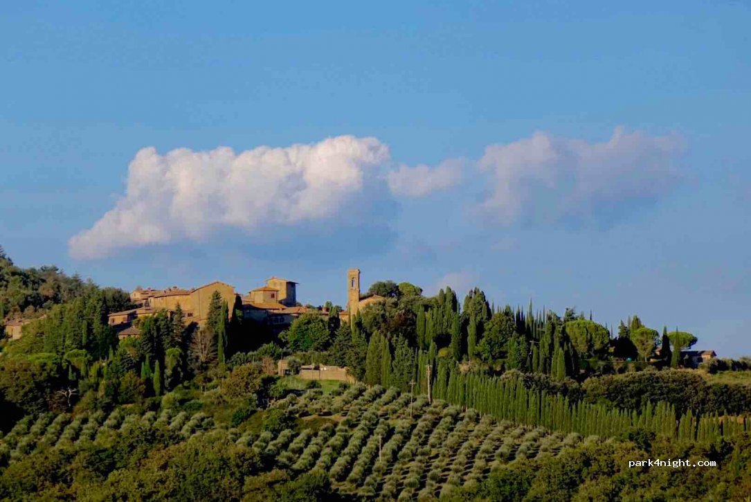 (53017) Castelvecchi - Traversa del Chianti — foto
