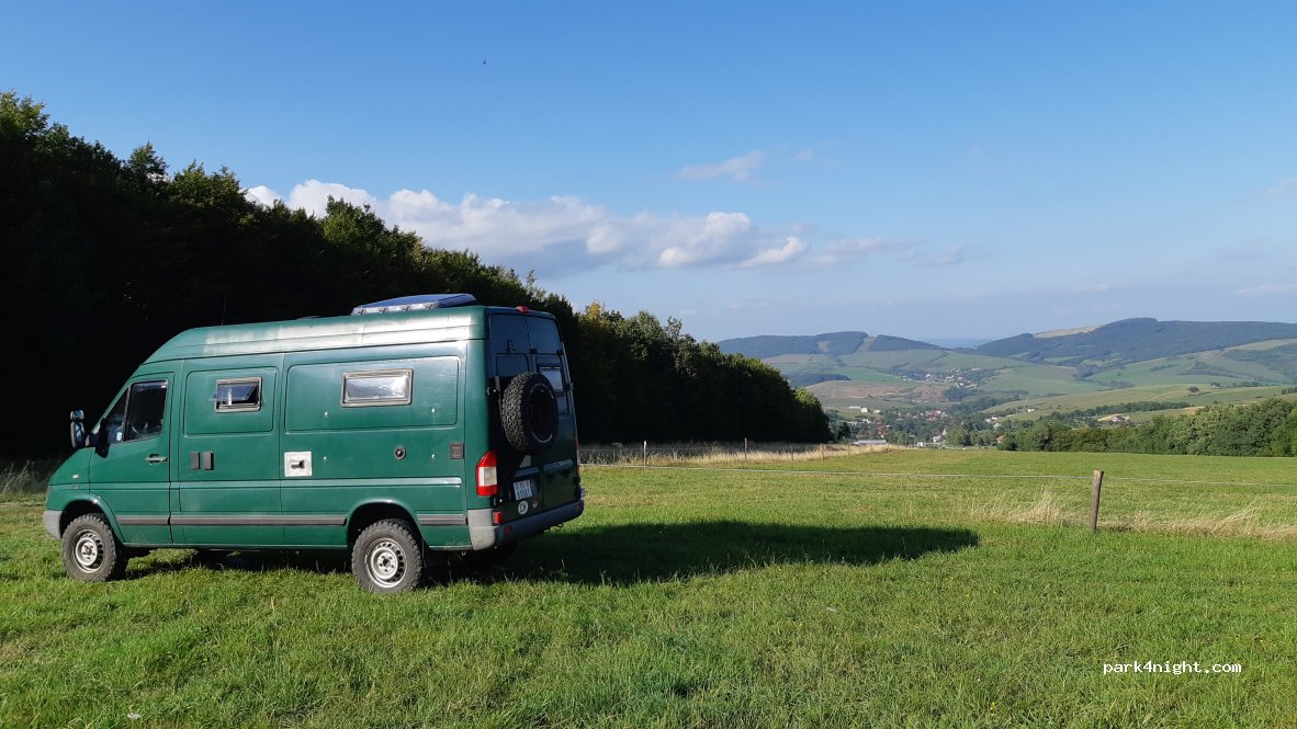 (094 31) Pavlovce - Unnamed Road — foto
