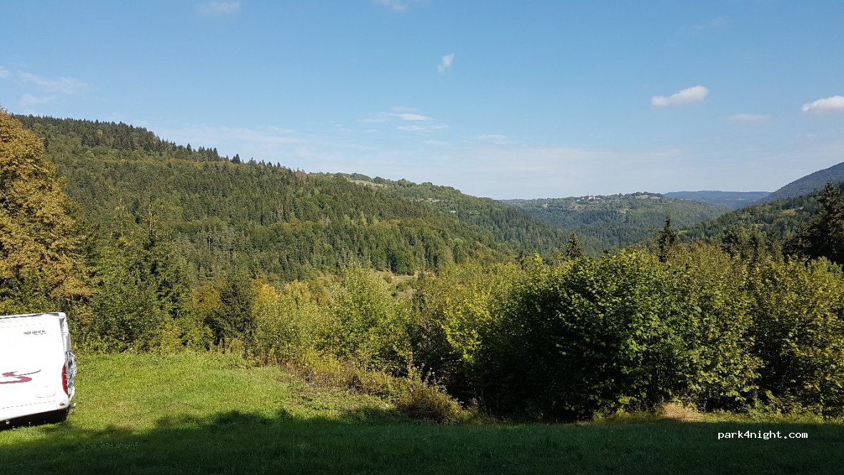(01130) Saint-Germain-de-Joux - D55 — foto 3