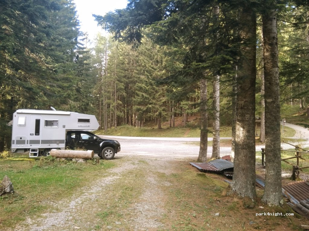 (33027) Paularo - Unnamed Road — foto