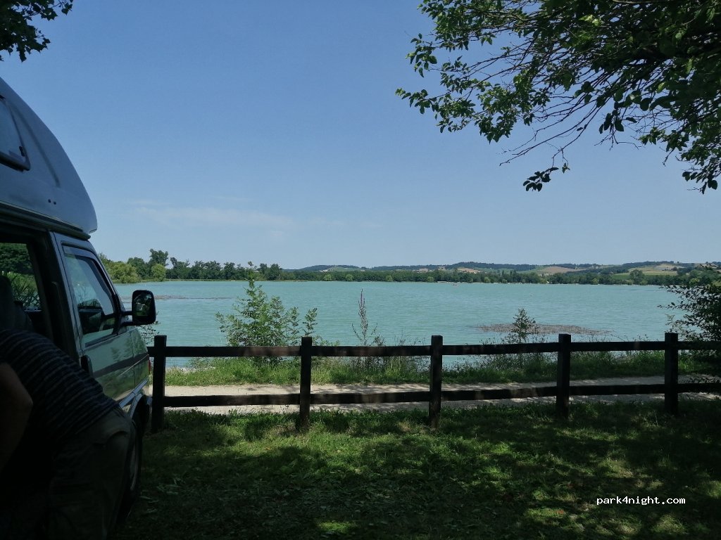 VILLAGE DE LOISIRS LE LOMAGNOL — foto 3