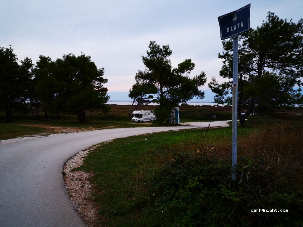 (23232) Nin - Put blata — foto