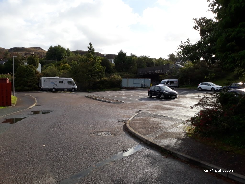 (IV40 8AT) Kyle of Lochalsh - 2 Douglas Row — foto