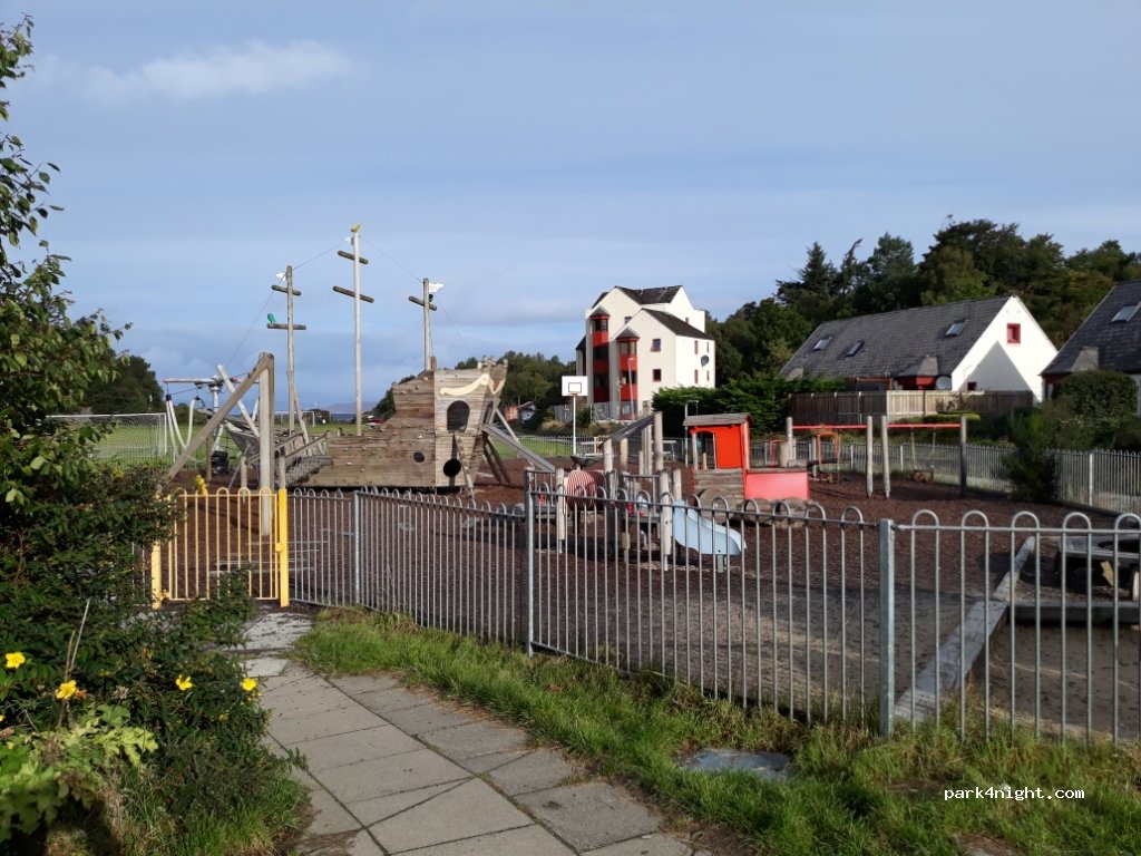 (IV40 8AT) Kyle of Lochalsh - 2 Douglas Row — foto 3