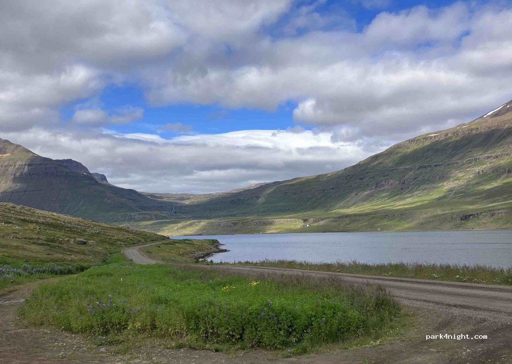 ()  - Strandarvegur — foto 5