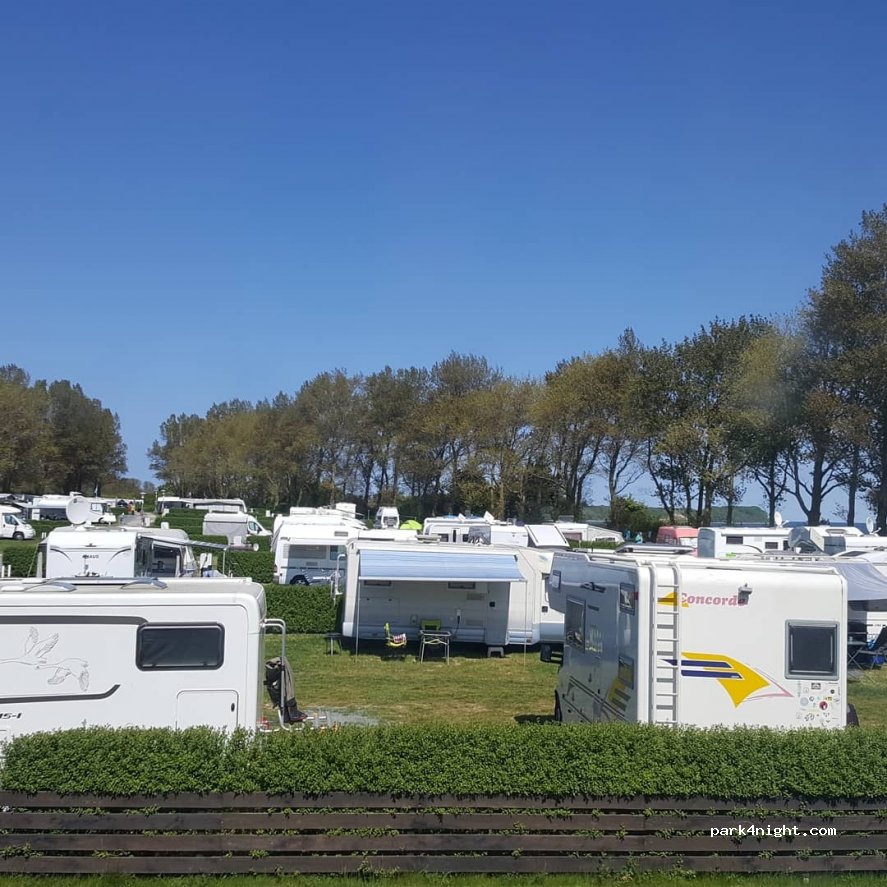 Knaus camping — foto