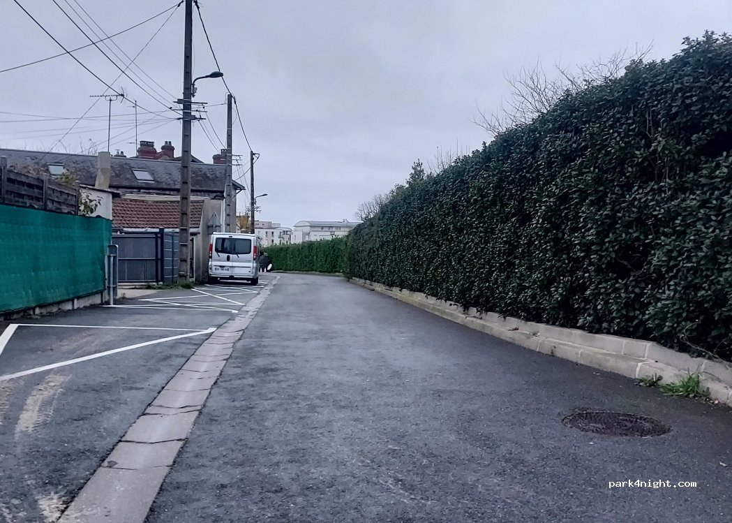 (45000) Orléans - 2 Venelle de la Voie — foto 5