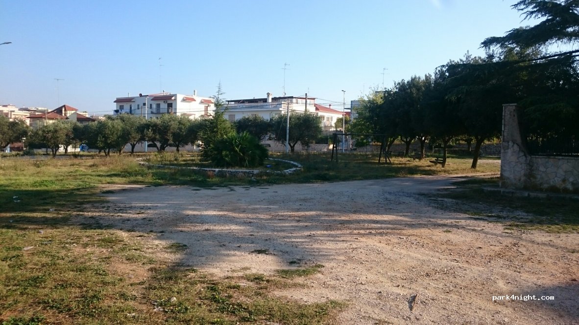 (74014) Laterza - — foto