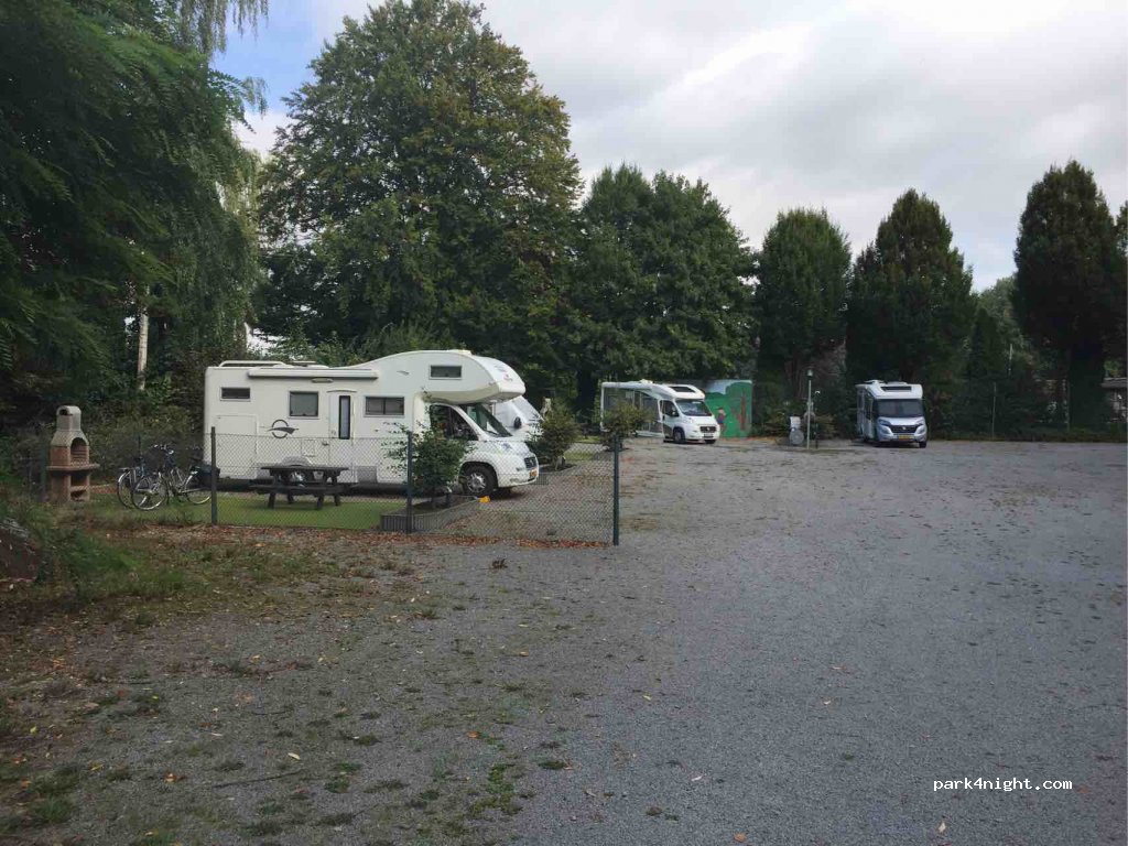 Ferienpark Teutoburgerwald | Wohnmobil- und Wohnwagenstellplatz — foto 2