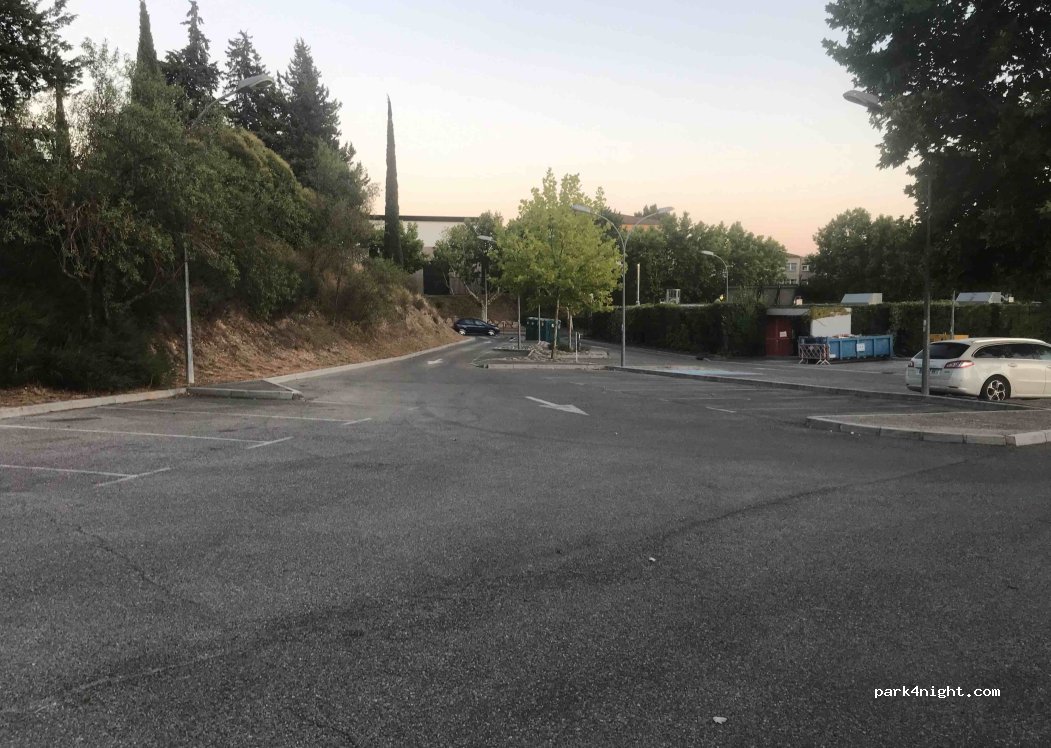 (84120) Pertuis - 119 rue du chanoine Trouillet — foto 2