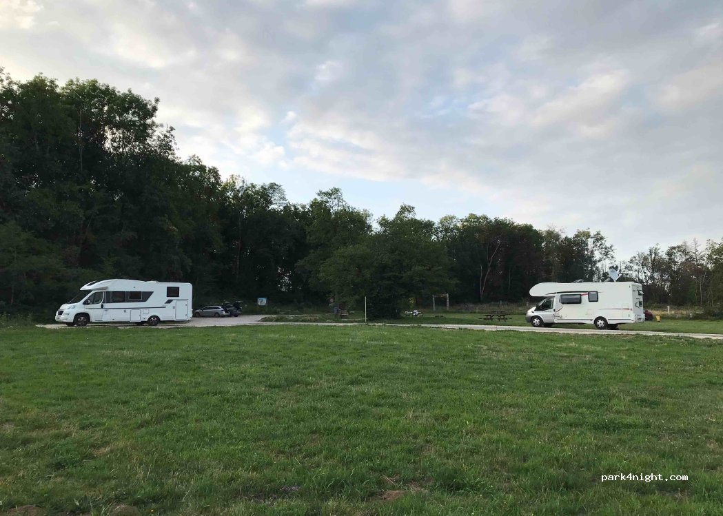 (39110) Saint-Thiébaud - Unnamed Road — foto 3