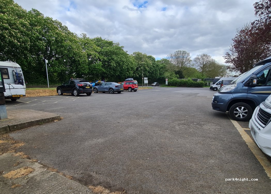 Hales Meadow car park — foto 4