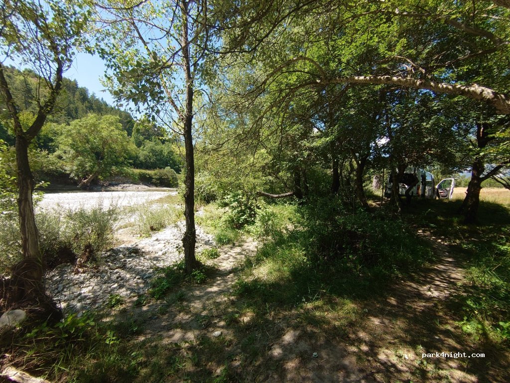 (05700) La Bâtie-Montsaléon - Pré Neuf — foto 4