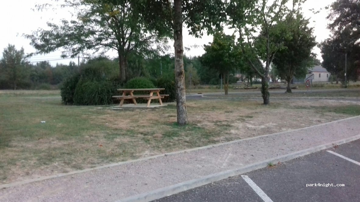 (82410) Saint-Etienne-de-Tulmont - 1 Résidence Laujole Sud — foto 3