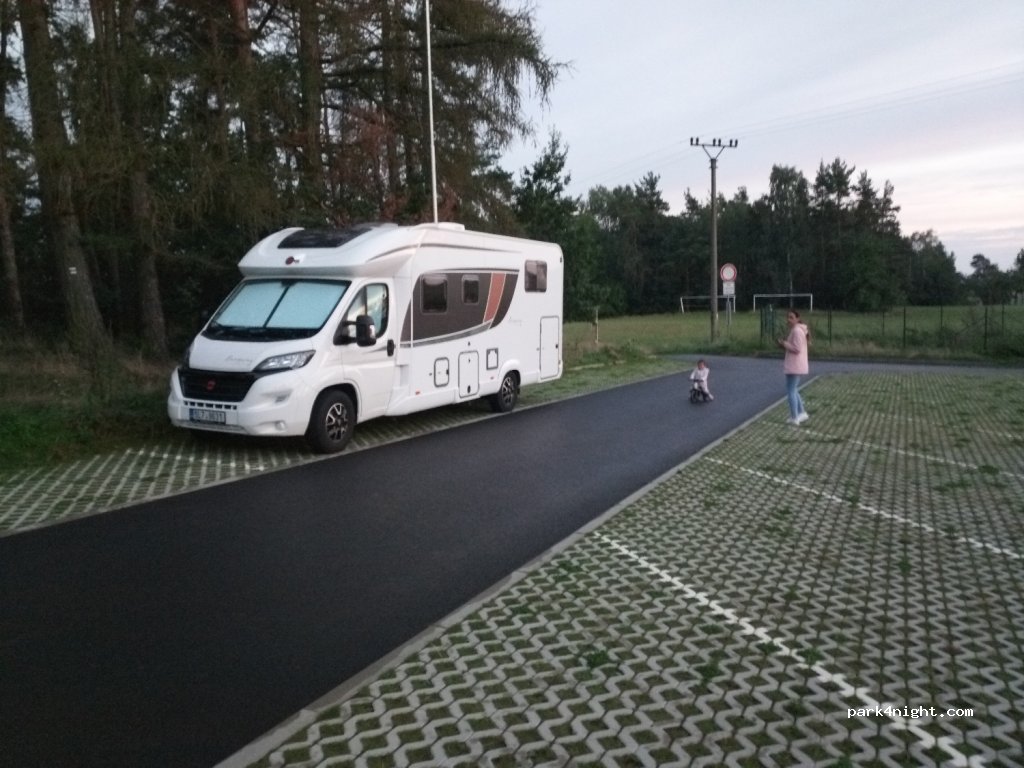 (390 01) Tábor - — foto 3