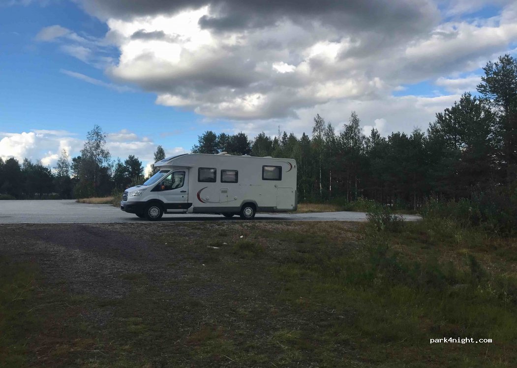 (962 99)  - Klockarvägen — foto