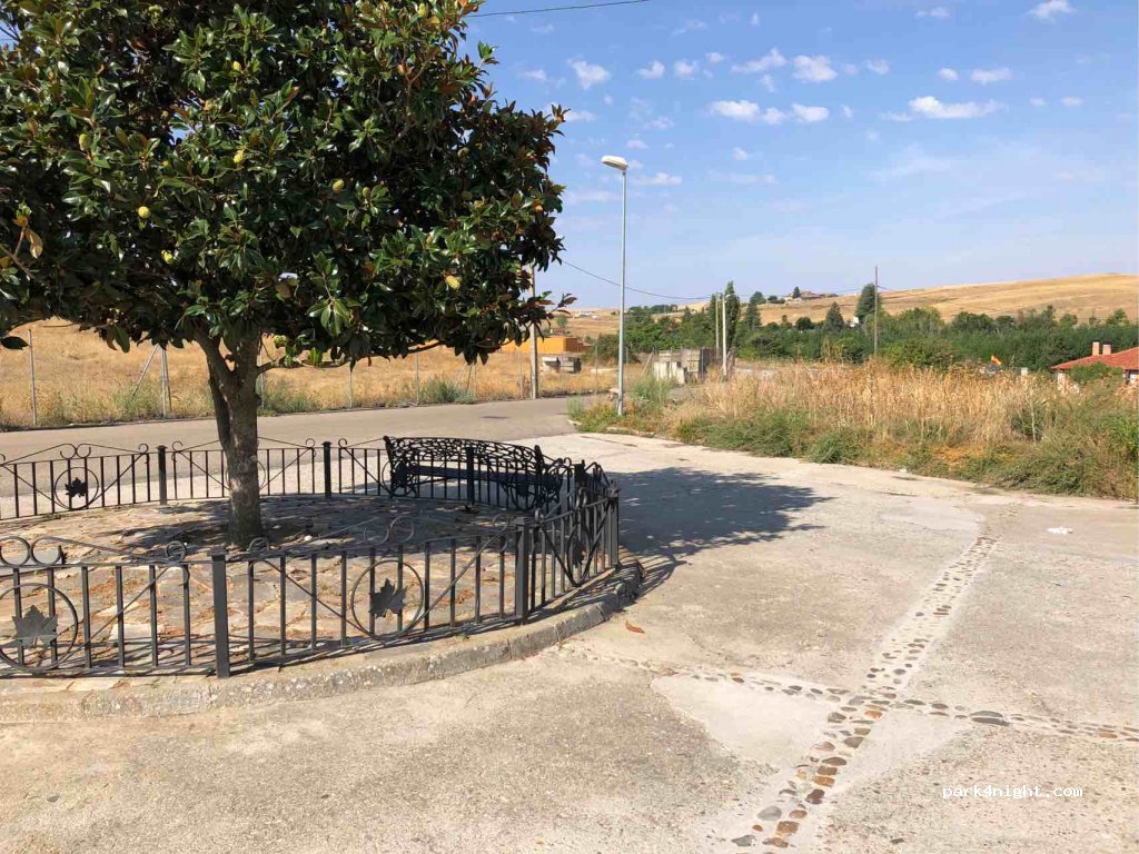 (37800) Alba de Tormes - 14 Calle Cementerio — foto 3