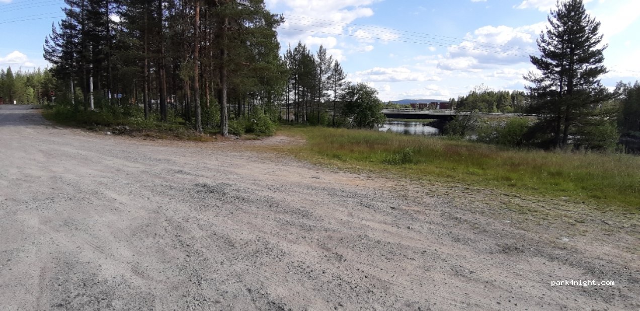 (933 91)  - Europaväg 45 — foto 2
