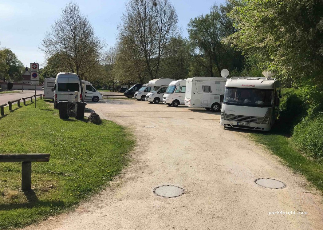 Wohnmobilstellplatz Königsbronn — foto 2