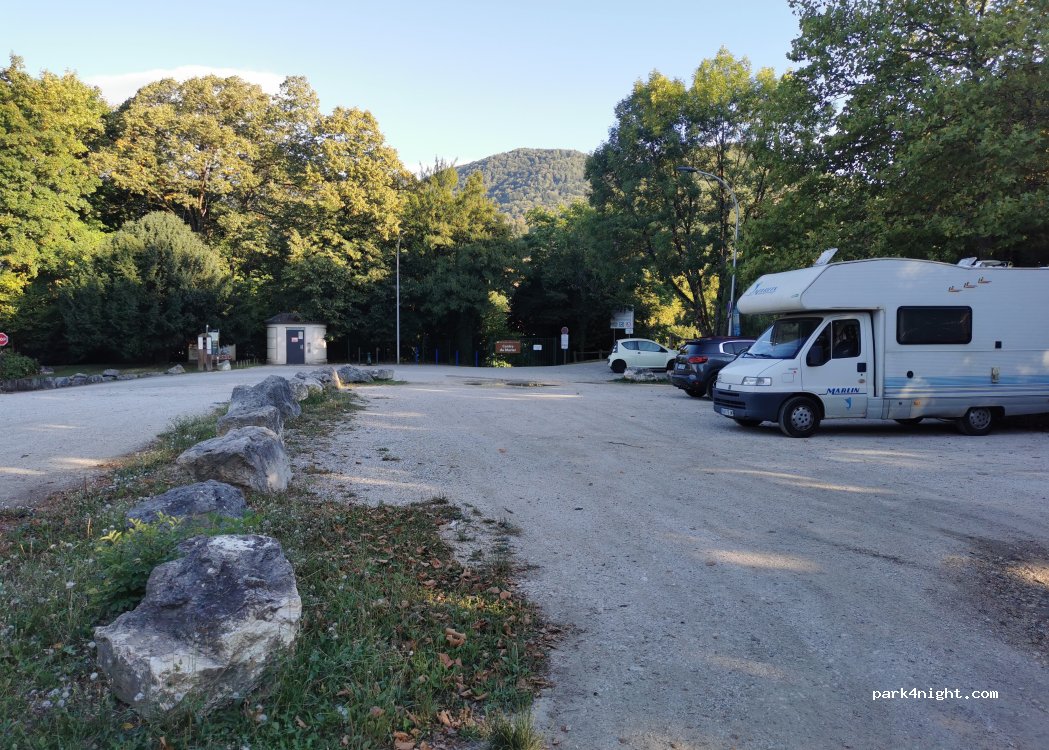 (38610) Saint-Martin-d'Hères - 121 Route du Mûrier — foto 5