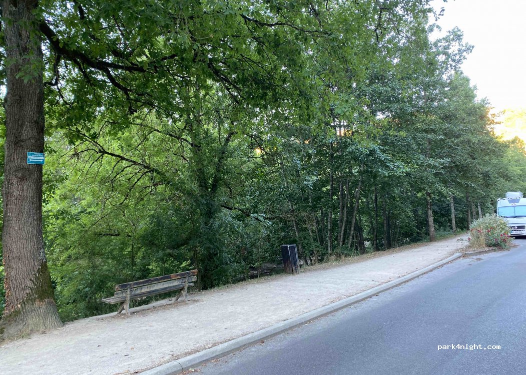(12000) Rodez - Rue de la Chapelle — foto 2