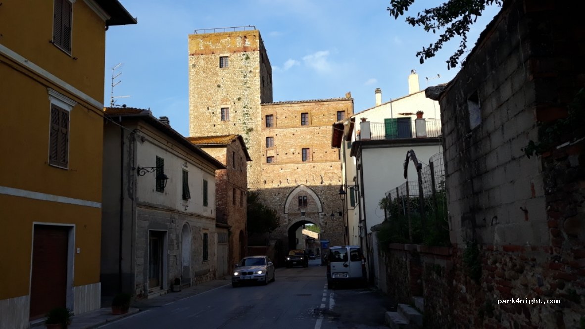(58045) Paganico - 17 Via Giosuè Carducci — foto 3