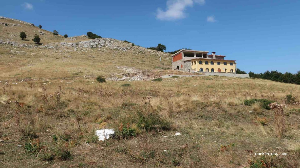 (640 08) Paggeo  - Unnamed Road — foto 2