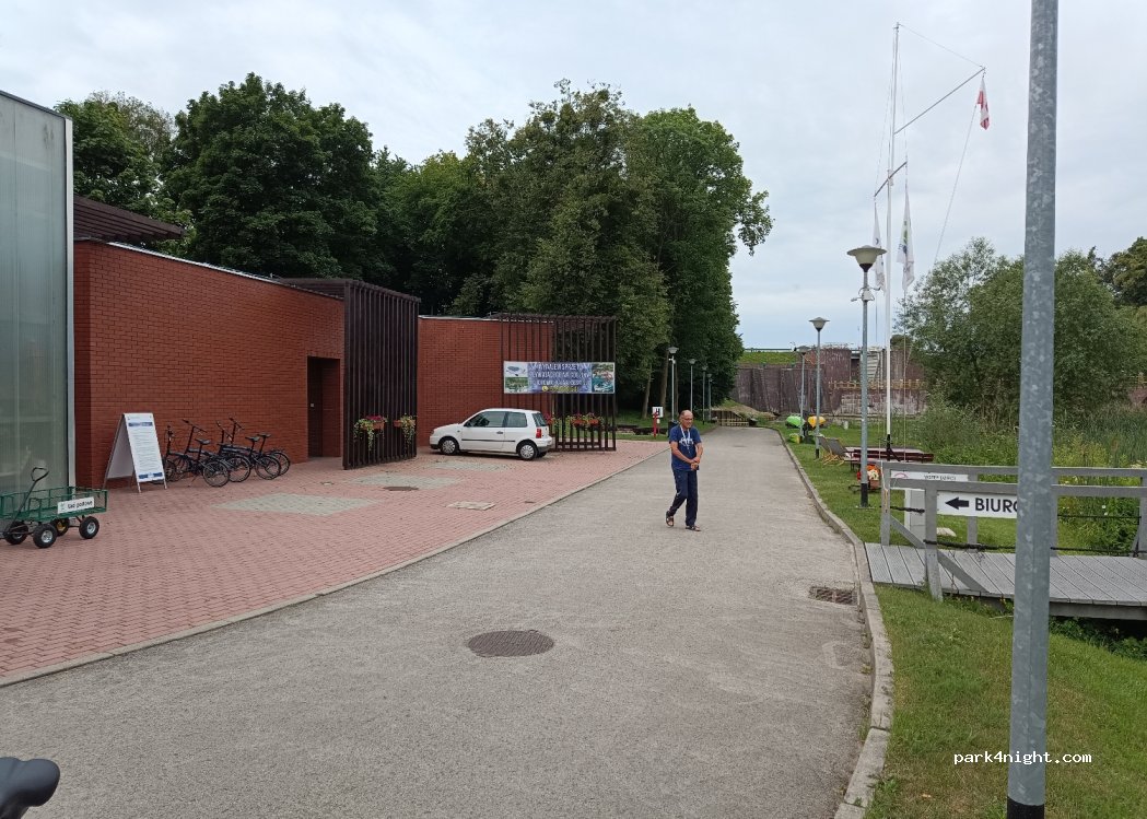 (82)  - Droga Wojewódzka 605 — foto 2