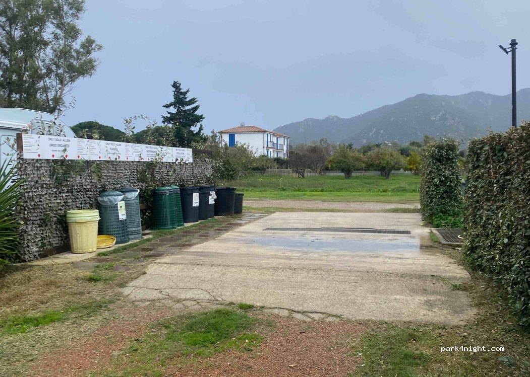 Parcheggio Auto /Camper — foto 5