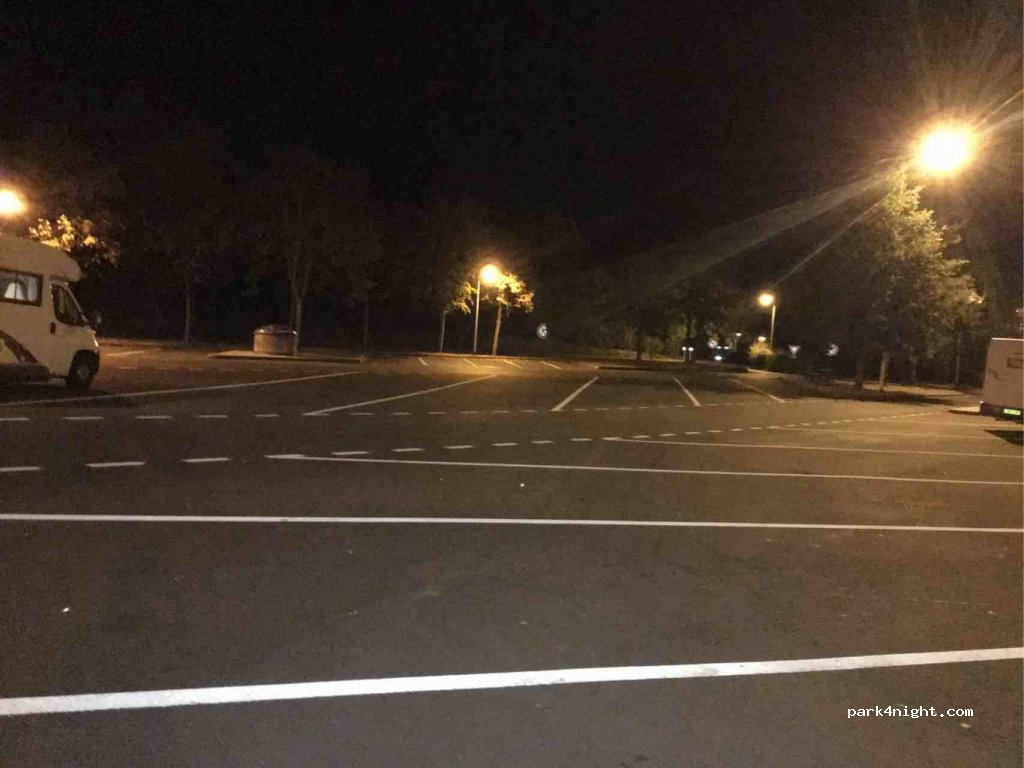 (02190) Guignicourt - Rue du Champ Rolland — foto 4