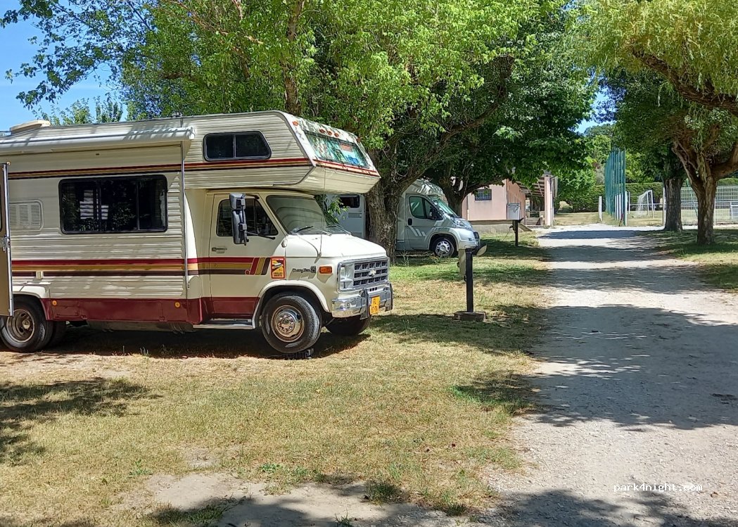 Aire Camping-Car Park La Begude De Mazenc — foto 3