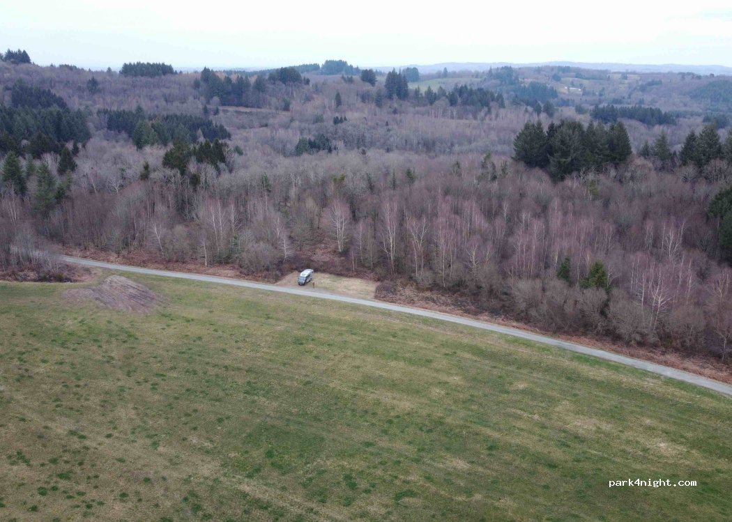 (87230) La Chapelle-Montbrandeix - Unnamed Road — foto 4