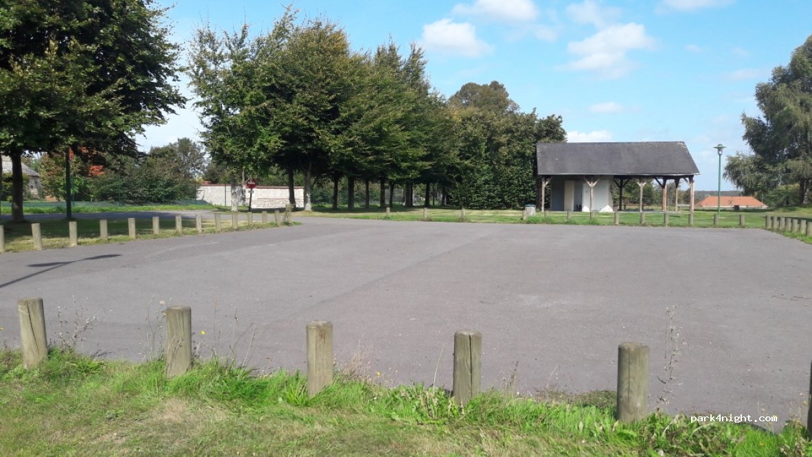 (27350) Hauville - 3 Route de Barneville — foto