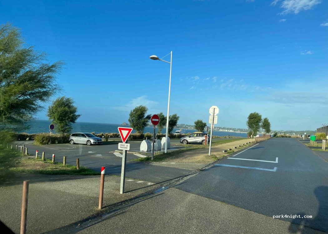 (29280) Locmaria-Plouzané - Route de Trégana — foto 2