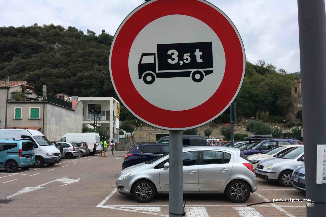 (17024) Finale Ligure - 12 Via Calice — foto